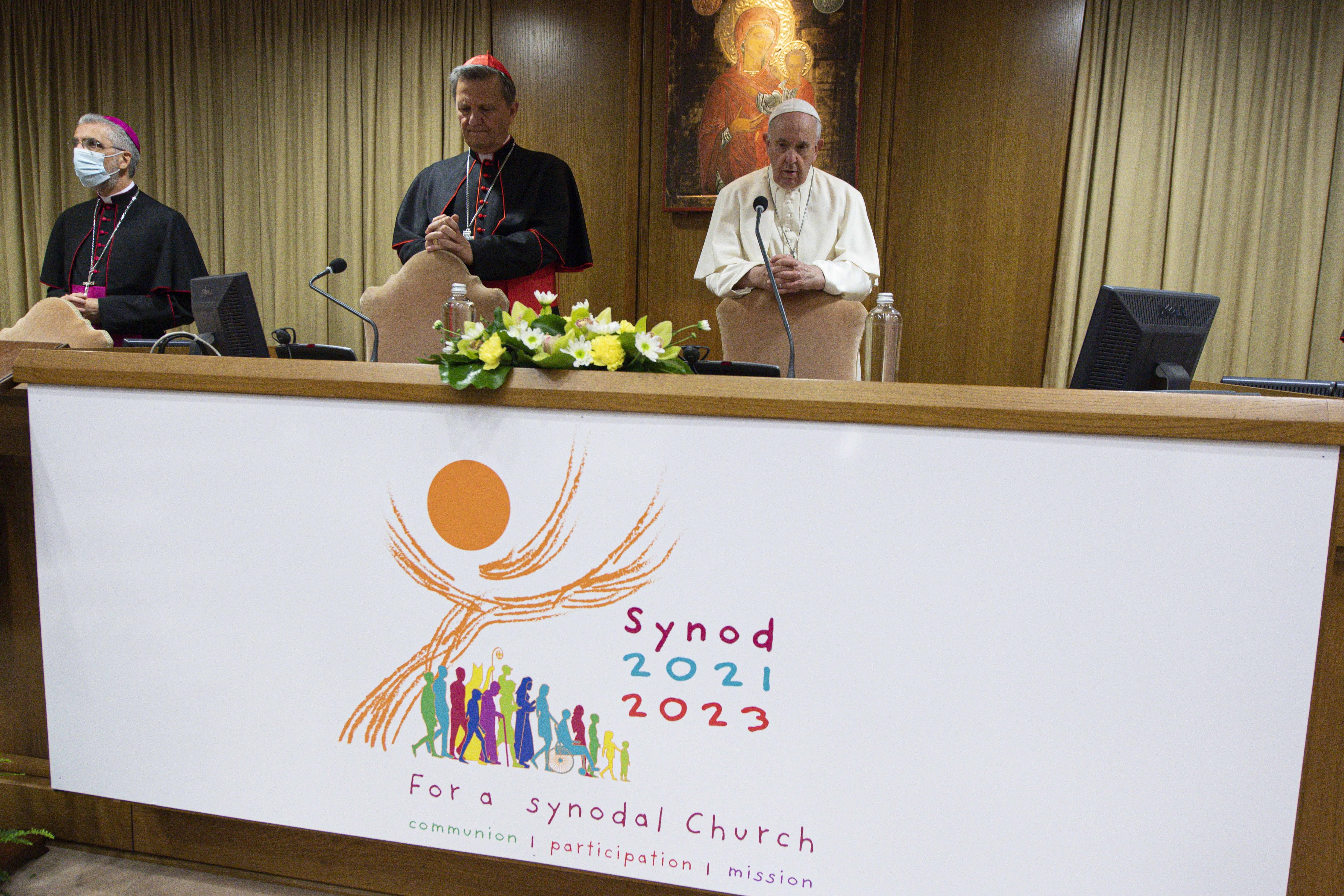 Pope Francis leads a meeting with representatives of bishops' conferences from around the world at the Vatican Oct. 9, 2021. (CNS photo/Paul Haring)