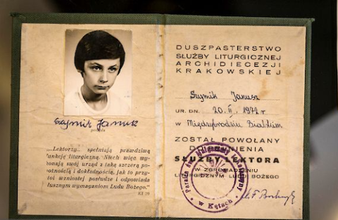 Janusz Szymik's liturgical ministry identity card (Courtesy of Janusz Szymik and Onet.pl)