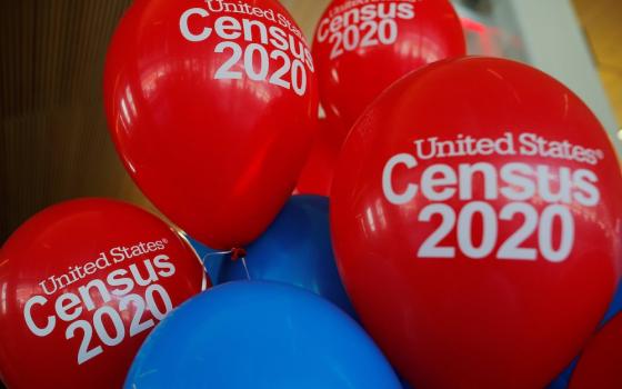 Balloons that say "United States Census 2020" (CNS/Reuters/Brian Snyder)