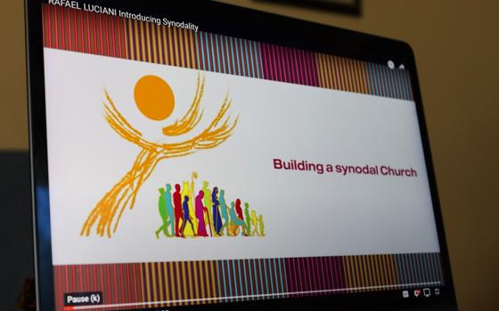 A video begins the introductory lecture by Rafael Luciani for the online course "Common discernment and decision making in a Synodal Church." (NCR photo/Teresa Malcolm)