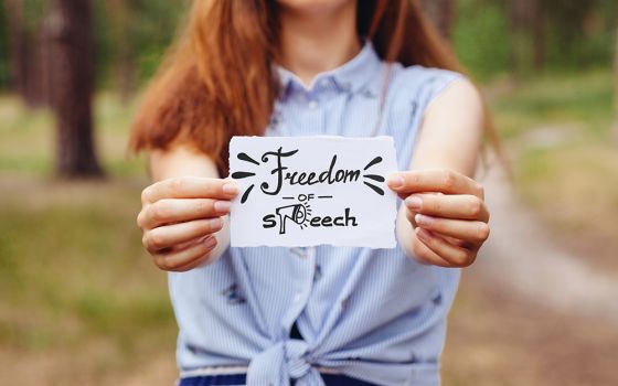 Freedom of speech (Dreamstime/Justesfir)