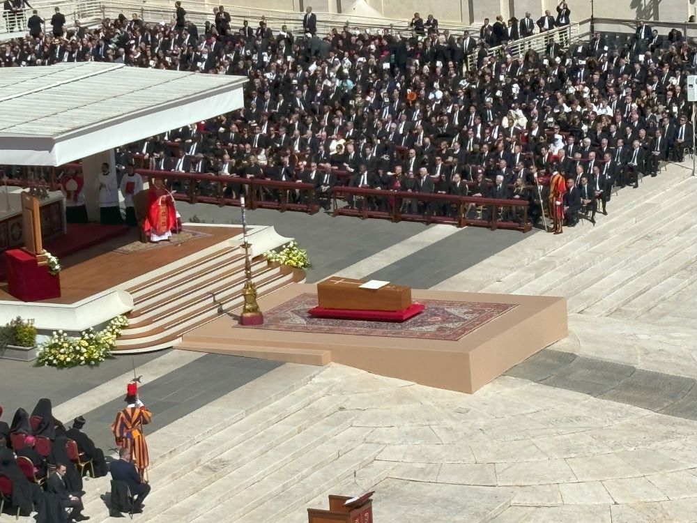 Pope's coffin