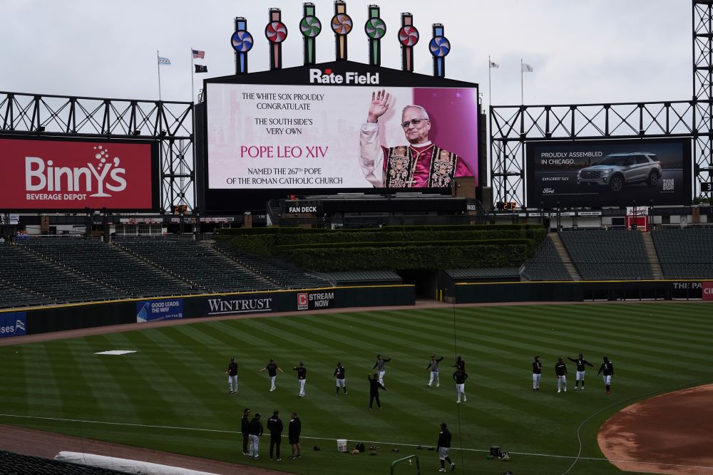 The Chicago White Sox honors Pope Leo XIV on the scoreboard. 