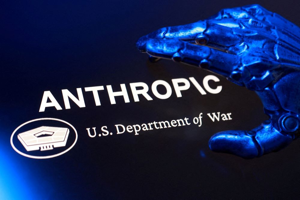 U.S. Department of War and Anthropic logos are seen in this illustration taken March 1, 2026. (OSV News illustration/Reuters, Dado Ruvic)