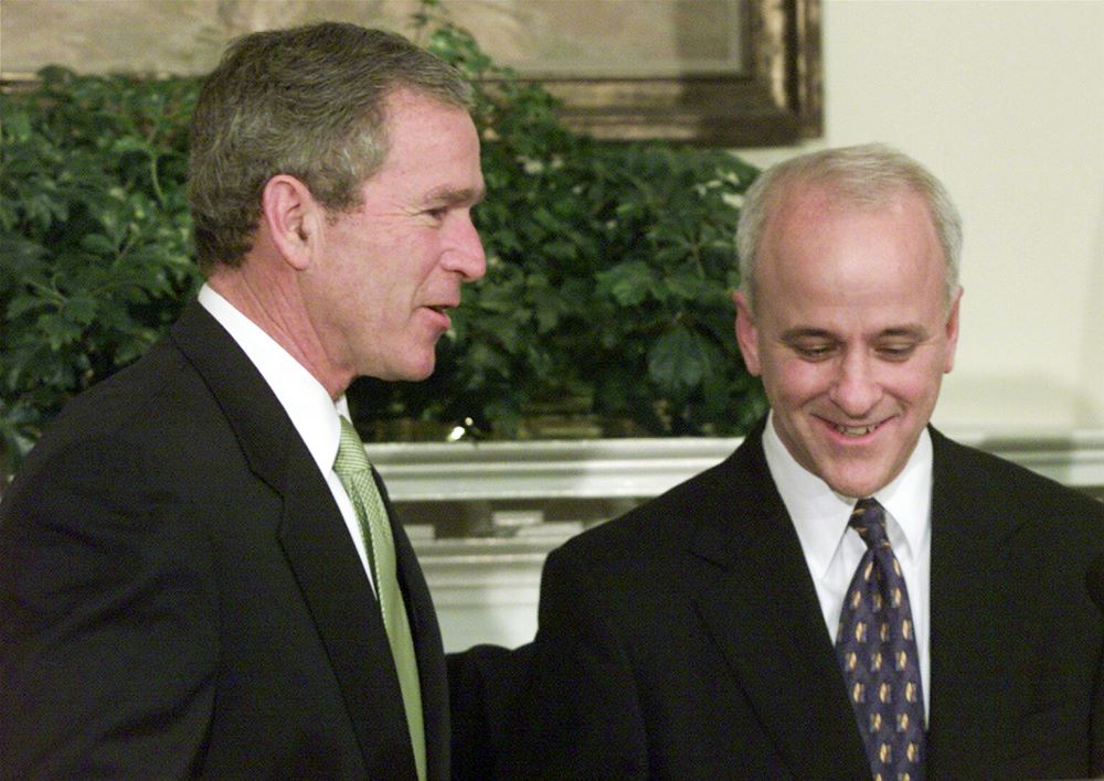 President George W. Bush announces that Jim Towey, right, will head the Office of the Faith-Based and Community Initiatives, in the Roosevelt Room at the White House, Feb. 1, 2002. (RNS/AP/Hillery Smith Garrison)