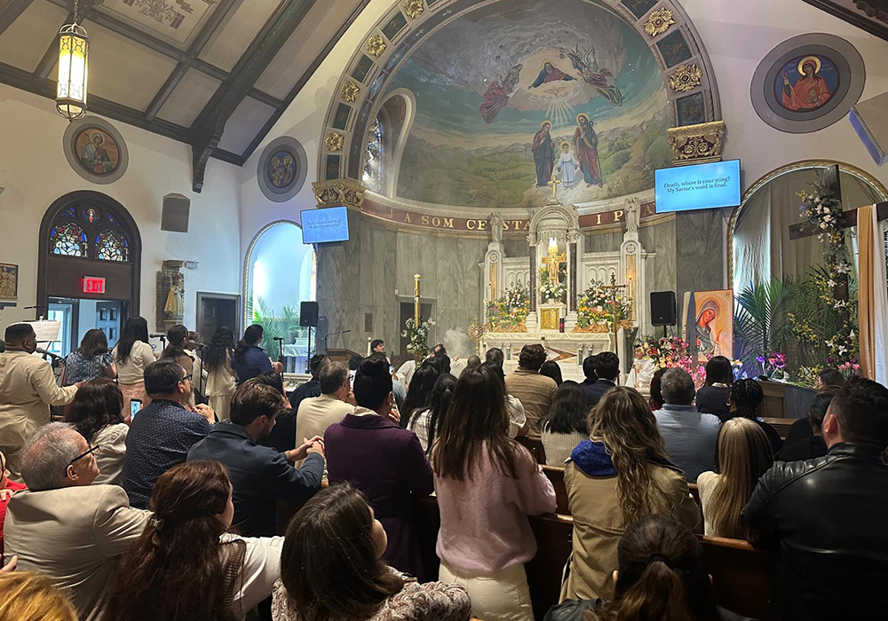 A full church on Easter Sunday at San Damiano Mission in Brooklyn, New York (Courtesy of San Damiano Mission)