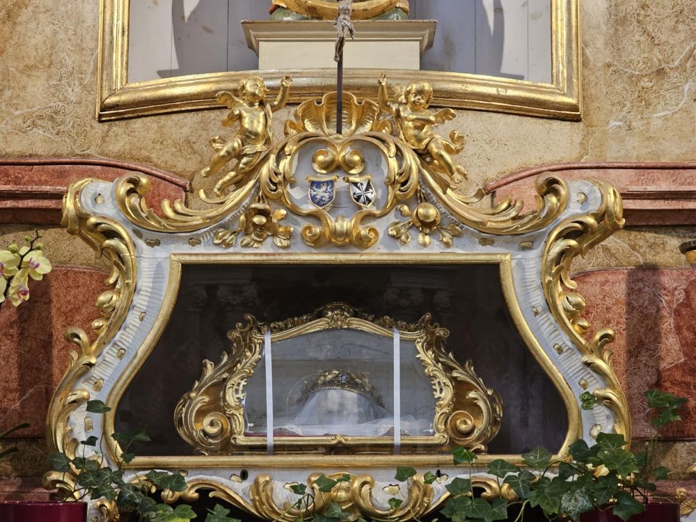 The skull of St. Zdislava of Lemberk, a 13th-century Dominican laywoman whose remains have been venerated by pilgrims for centuries, is seen in an undated photo at the Basilica of St. Lawrence and St. Zdislava in Jablonne v Podjestedi, a small Czech town 70 miles north of Prague. On May 12, 2026, a thief slipped into the basilica just before evening Mass, smashed the glass reliquary and escaped in a flash with the saint’s skull. On May 15, police announced they had recovered the relic and found the thief. (