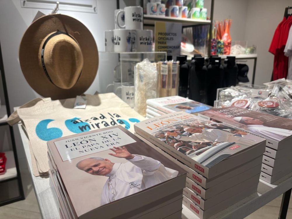 Souvenirs for Pope Leo XIV's apostolic trip to Spain June 6-12, 2026, are displayed May 29 at El Corte Ingles, a popular Spanish shopping mall that donated 1 million euros to the trip (US $1.17 million), making it one of the biggest donors for the papal event (OSV News/Paulina Guzik)