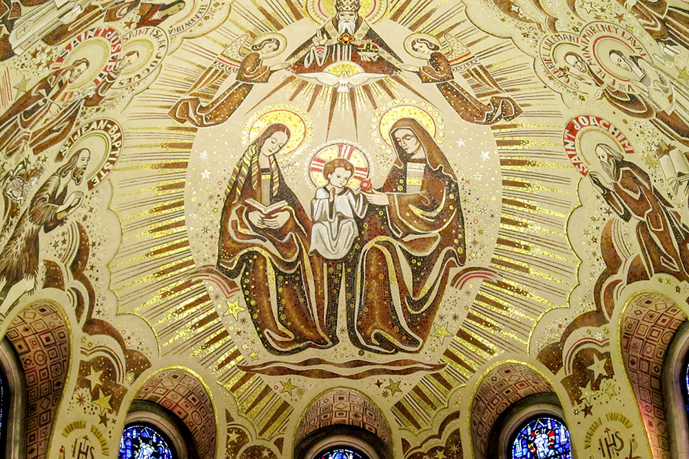 Mosaic in the Basilica of Sainte-Anne-de-Beaupré in Québec, Canada (Wikimedia Commons/J.L. Dion)