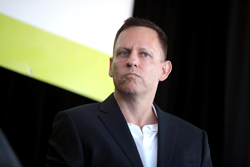 Peter Thiel speaks with attendees at the 2022 Converge Tech Summit in Scottsdale, Arizona. (Wikimedia Commons/Gage Skidmore)
