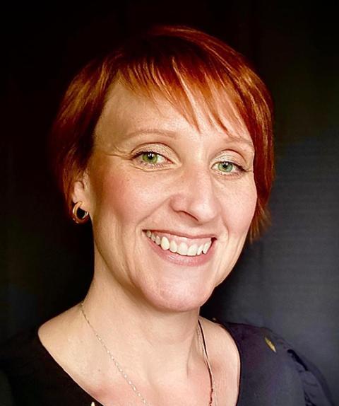 Amanda Derington, a licensed therapist based in Kansas (Courtesy of Amanda Derington)